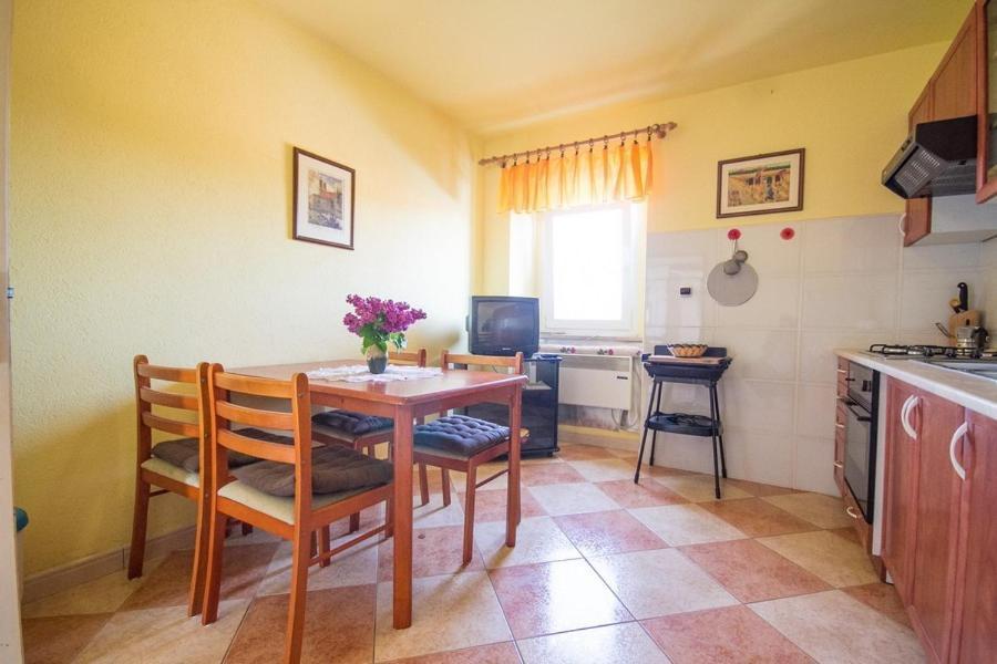 Apartment Bencic Karigador Ngoại thất bức ảnh